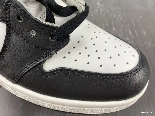 Rep Kickmax Jordan BQ4422-001 Black (2023) White Retro High 85 1 0517